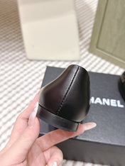 CHANEL 25S BALLET FLAT ROUND TOE IN BLACK SHEEPSKIN WITH CAMELLIA