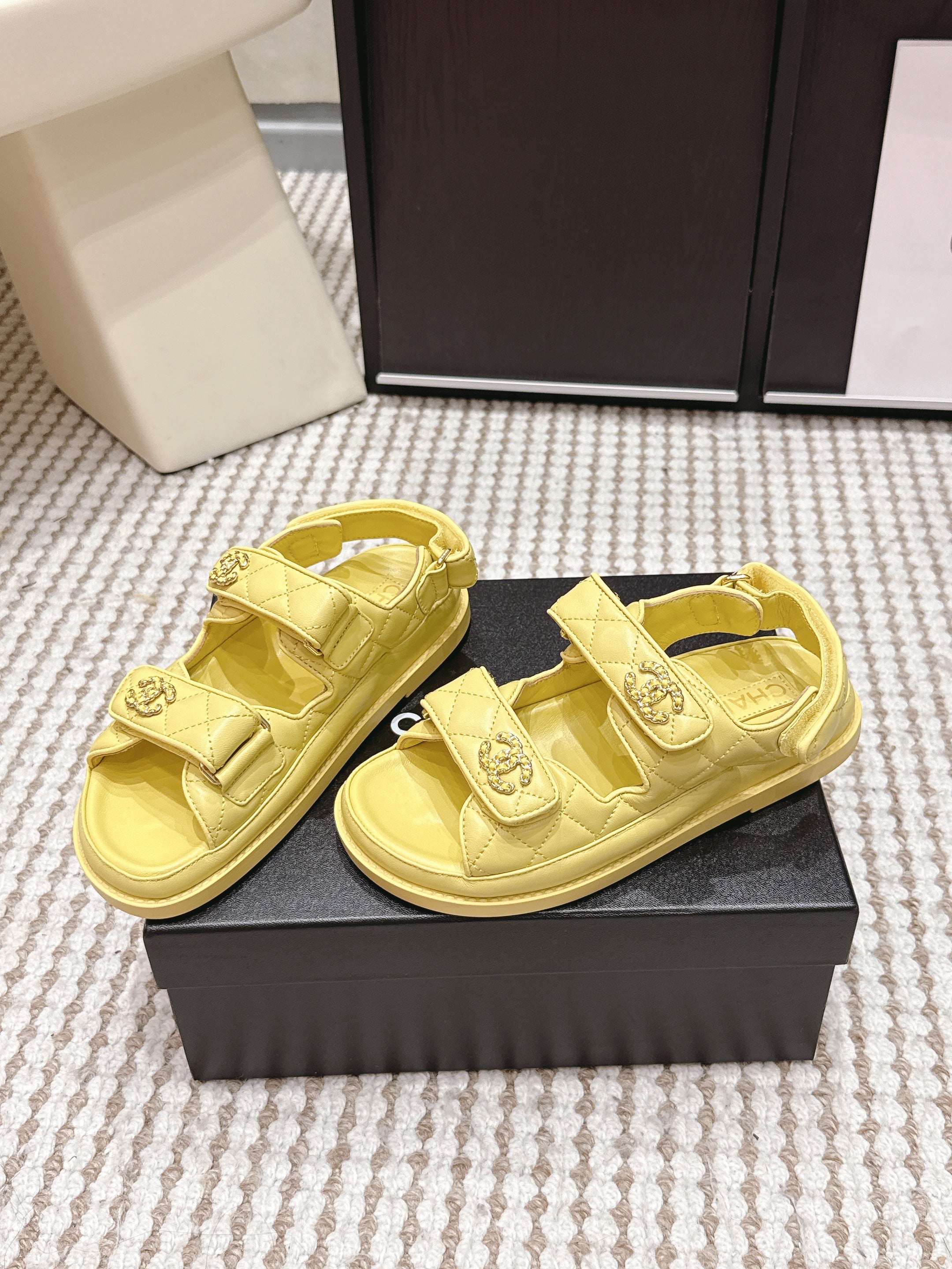 CHANEL 26S QUILTED DAD SANDALS IN YELLOW CALFSKIN