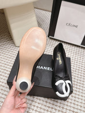 CHANEL 26S PEARL HIGH HEELS 55 MM IN BLACK CALFSKIN WITH WHITE CC LOGO