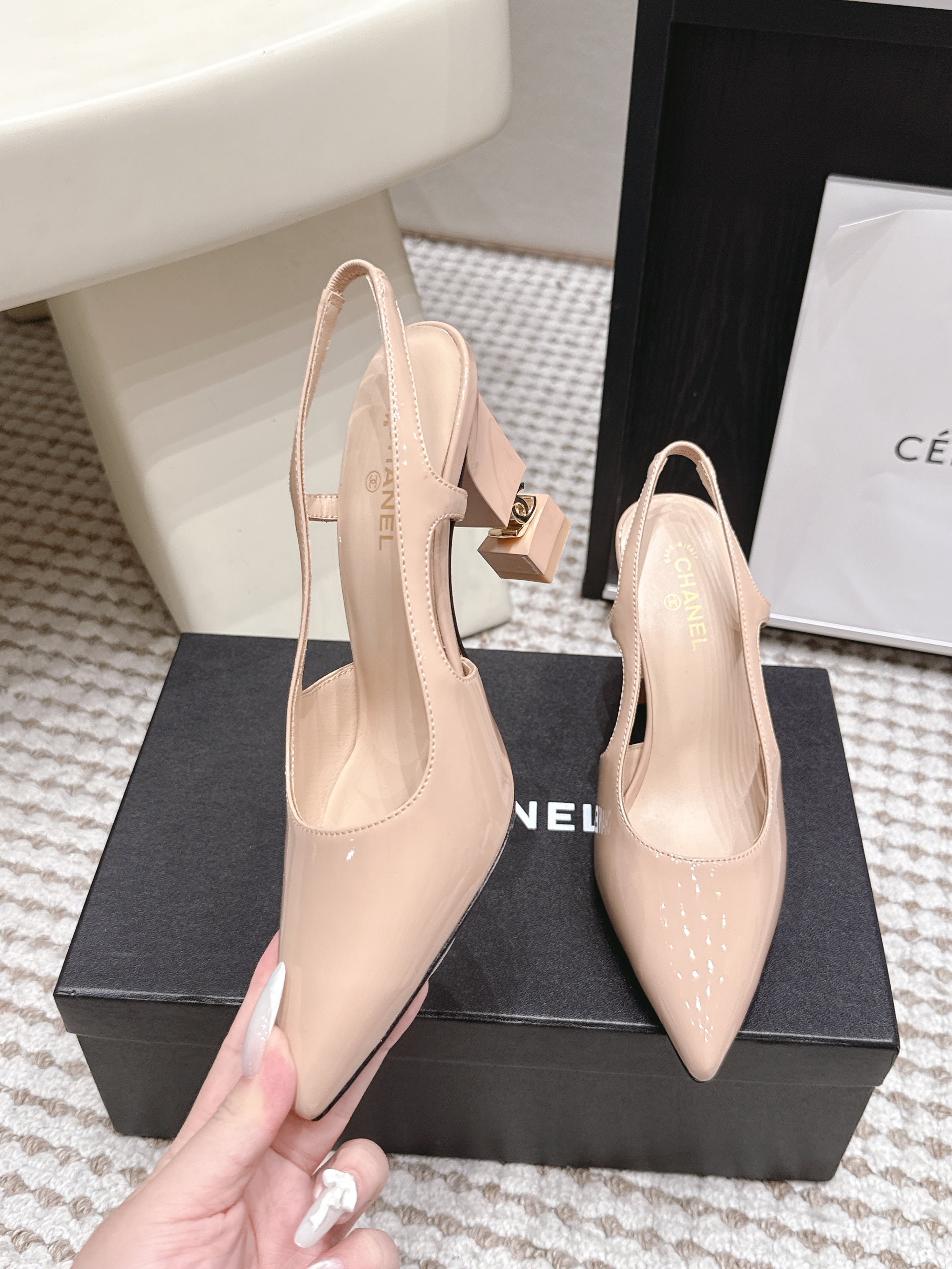 CHANEL 26S HIGH HEEL SLINGBACKS 80 MM IN BEIGE PATENT