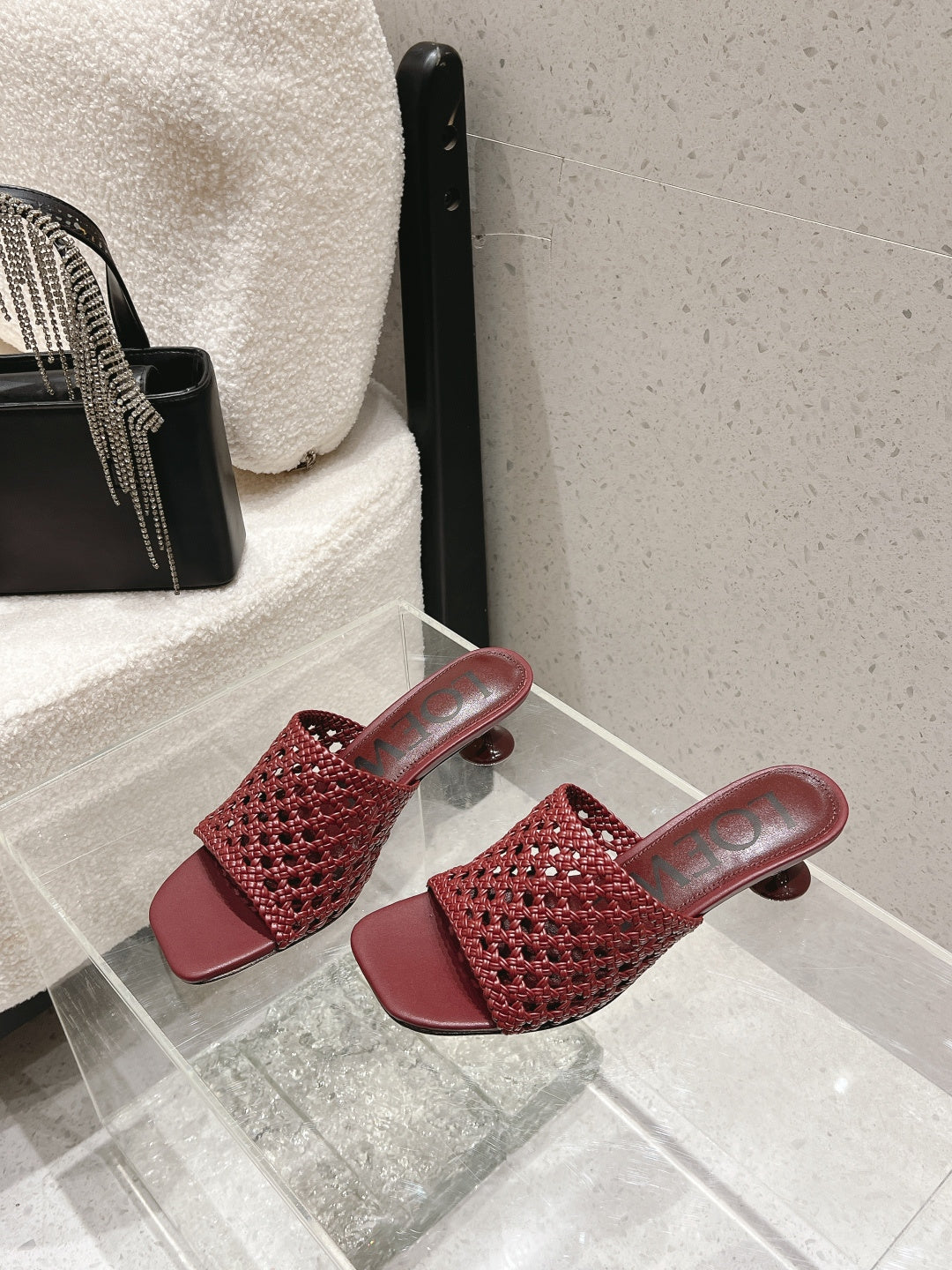 LOEWE 26S WOVEN HEEL SANDALS 50 MM IN DARK RED LAMBSKIN