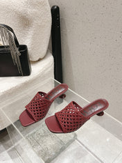 LOEWE 26S WOVEN HEEL SANDALS 50 MM IN DARK RED LAMBSKIN