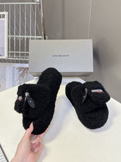 BALENCIAGA 25S SLIPPERS IN BLACK FAUX SHEARLING