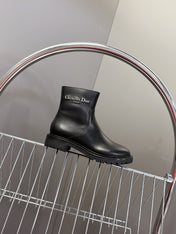 DIOR 25S D-MAJOR ANKLE BOOTS IN BLACK LAMBSKIN WITH GOLD HARDWARE
