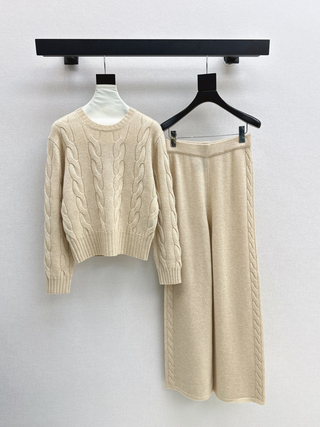 LP KNIT SET STYLE 310