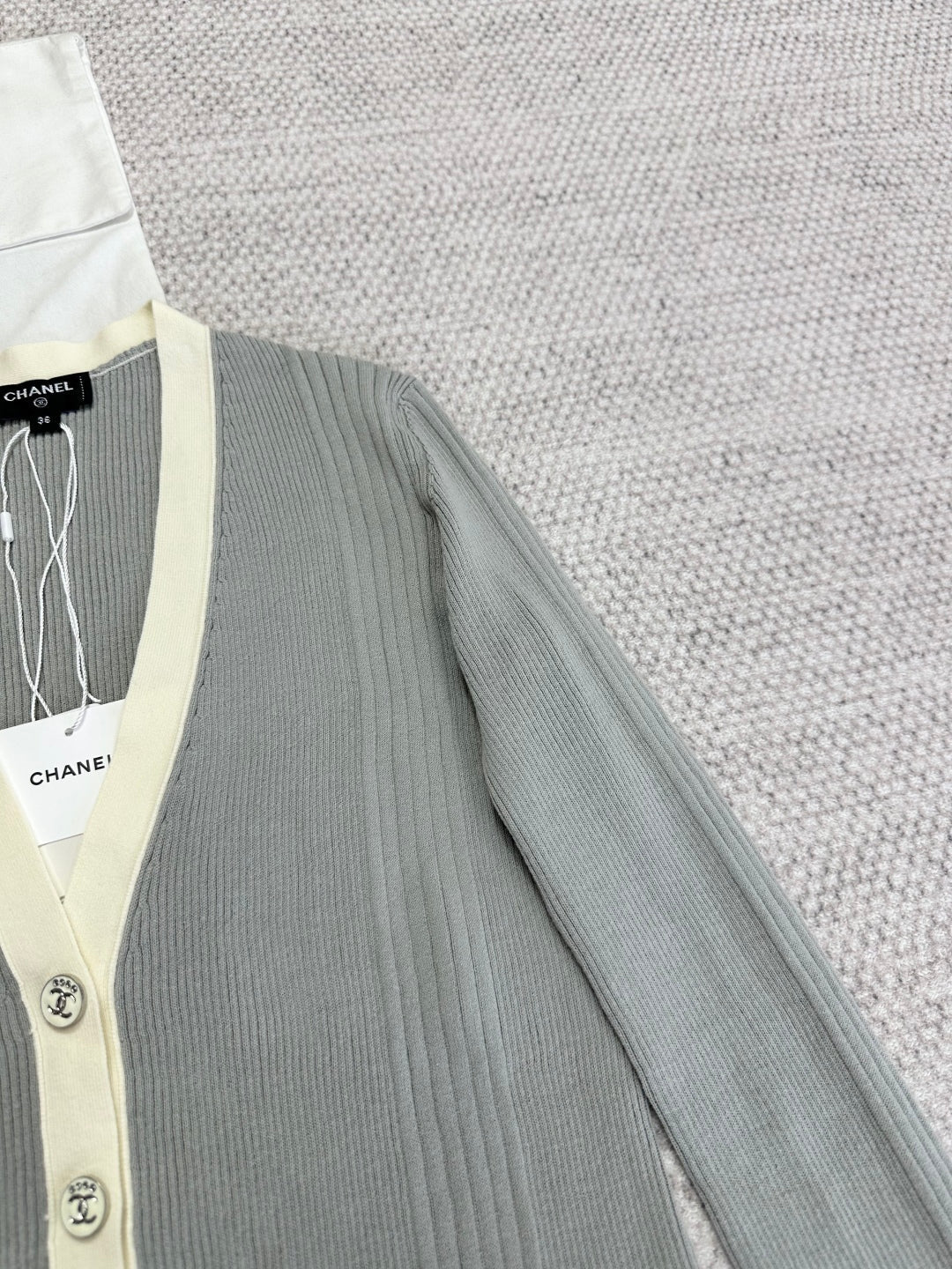 CHANEL CARDIGAN STYLE 95