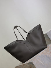 YSL 25S Y MAXI TOTE 50 IN MUTED CHARCOAL CALFSKIN GOLD HARDWARE