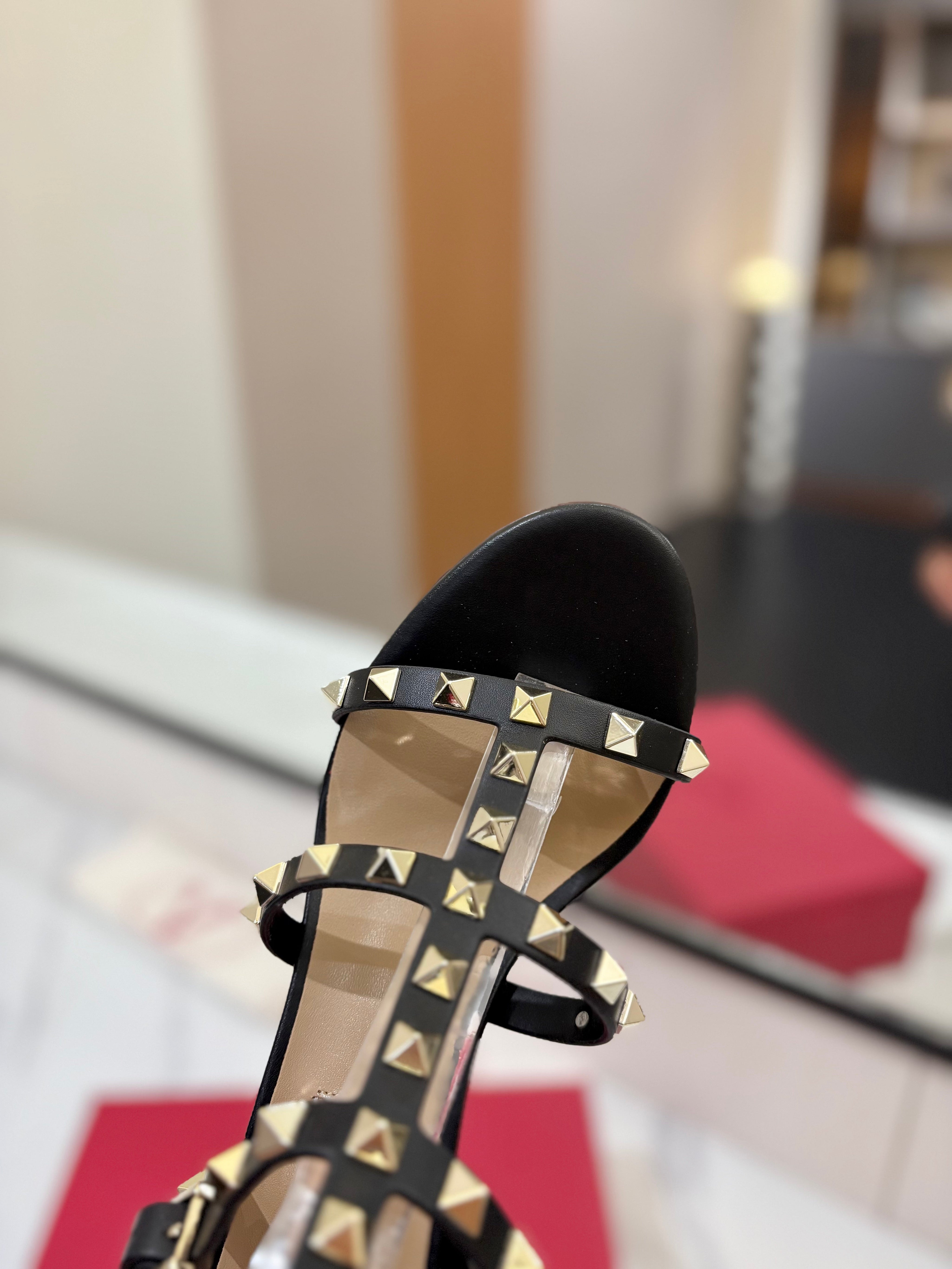 VALENTINO 26S STUDDED HIGH HEEL SANDALS 65 MM IN BLACK CALFSKIN