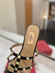 VALENTINO 26S SANDALS IN BLACK CALFSKIN WITH GOLD STUDS