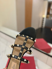 VALENTINO 26S SANDALS IN BLACK CALFSKIN WITH GOLD STUDS