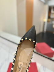 VALENTINO 26S STUDDED HIGH HEELS 90 MM IN BLACK CALFSKIN