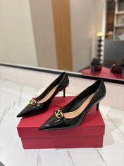 VALENTINO 26S POINTED-TOE PUMPS 65 MM IN BLACK PATENT CALFSKIN