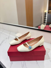 VALENTINO 26S MARY JANE FLATS IN WHITE CALFSKIN WITH CRYSTAL FLOWER