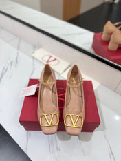 VALENTINO 26S MARY JANE HEELS 60 MM IN NUDE SMOOTH CALFSKIN WITH GOLD HARDWARE