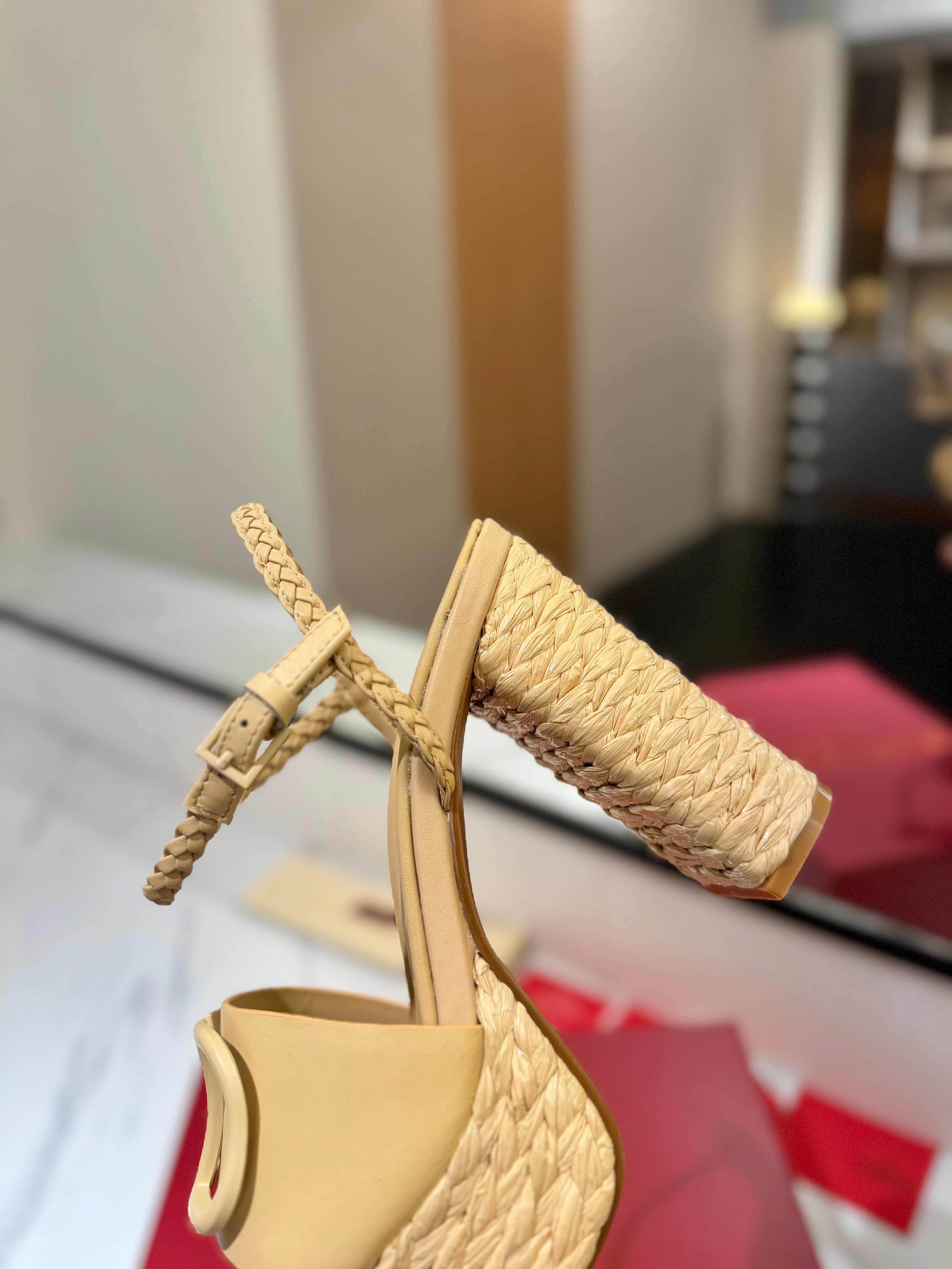 VLTN ESPADRILLE WEDGE SANDALS 25S 115 MM IN GOLDEN BEIGE LAMBSKIN