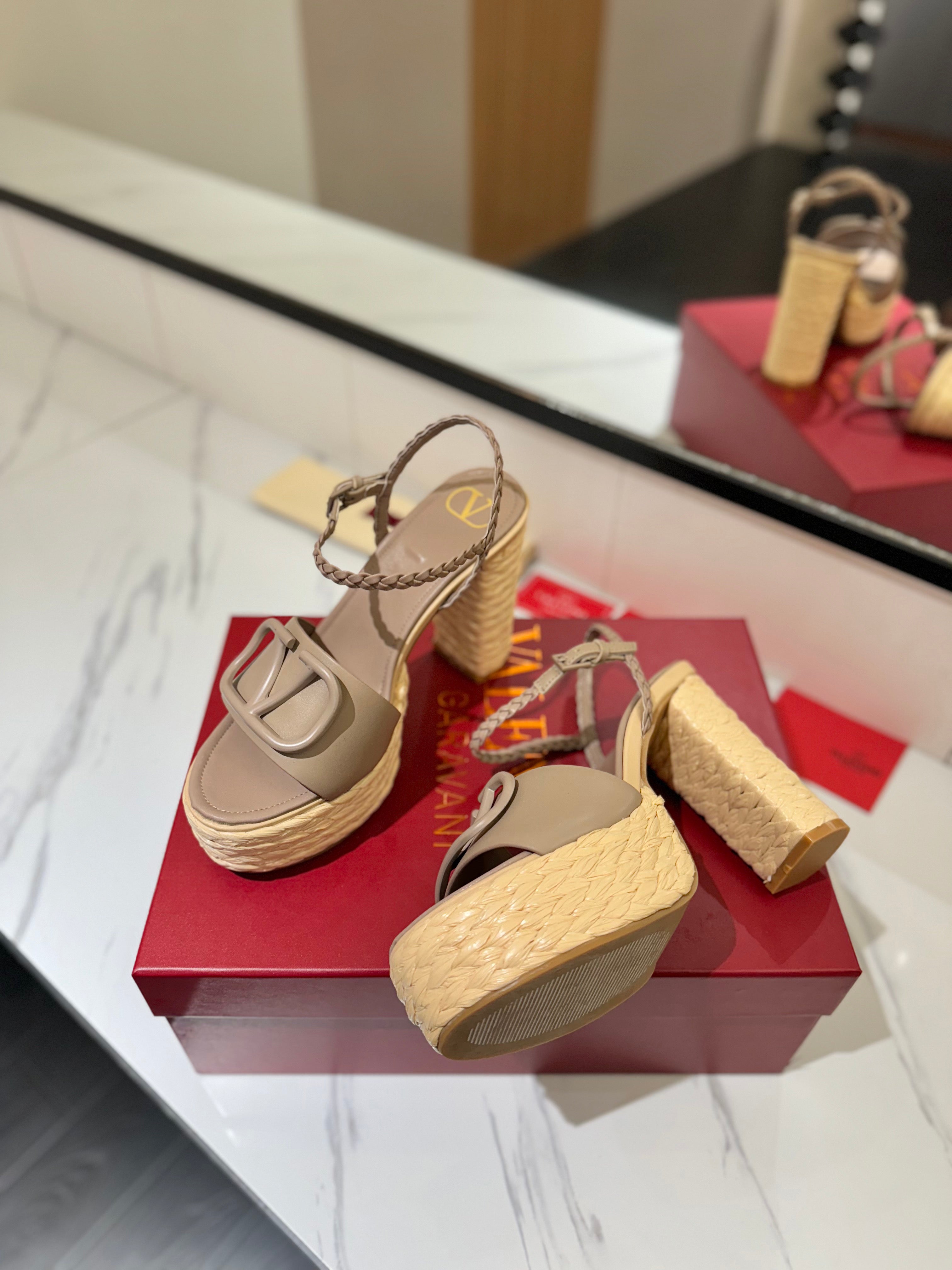 VLTN ESPADRILLE WEDGE SANDALS 25S 115 MM IN BEIGE BROWN LAMBSKIN