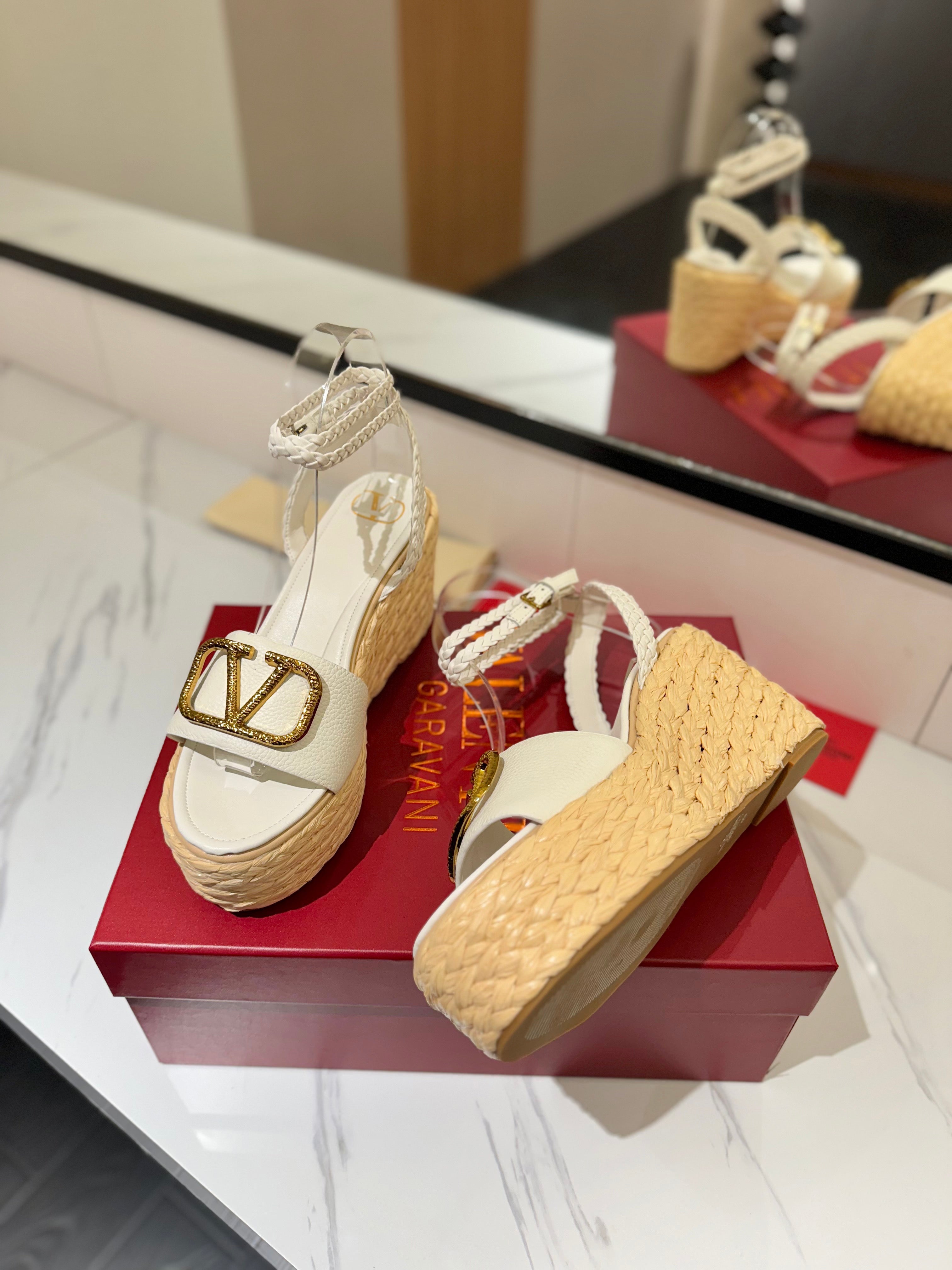 VLTN ESPADRILLE WEDGE SANDALS 25S 90 MM IN WHITE LAMBSKIN STYLE 3