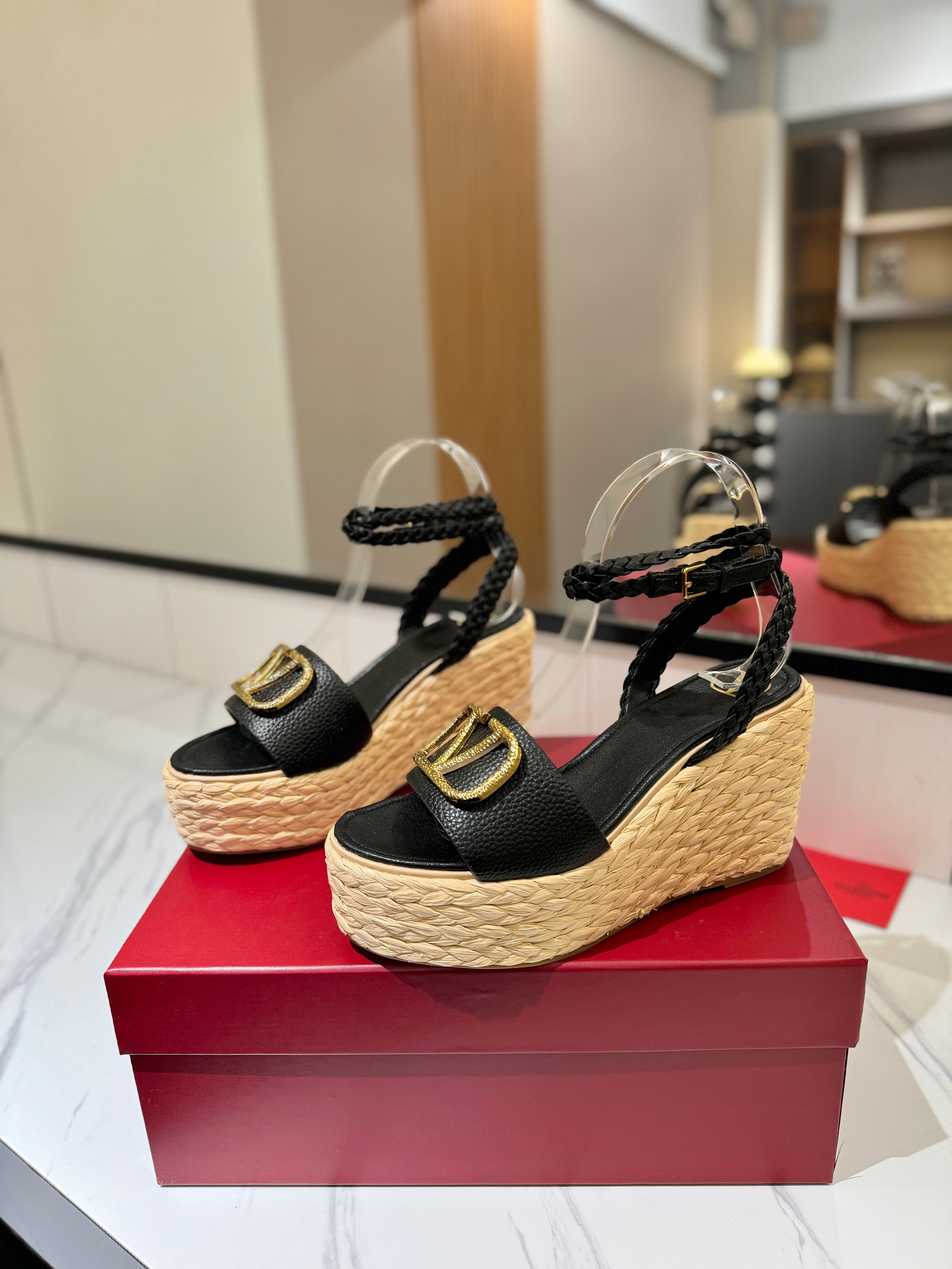 VLTN ESPADRILLE WEDGE SANDALS 25S 90 MM IN BLACK LAMBSKIN STYLE 2