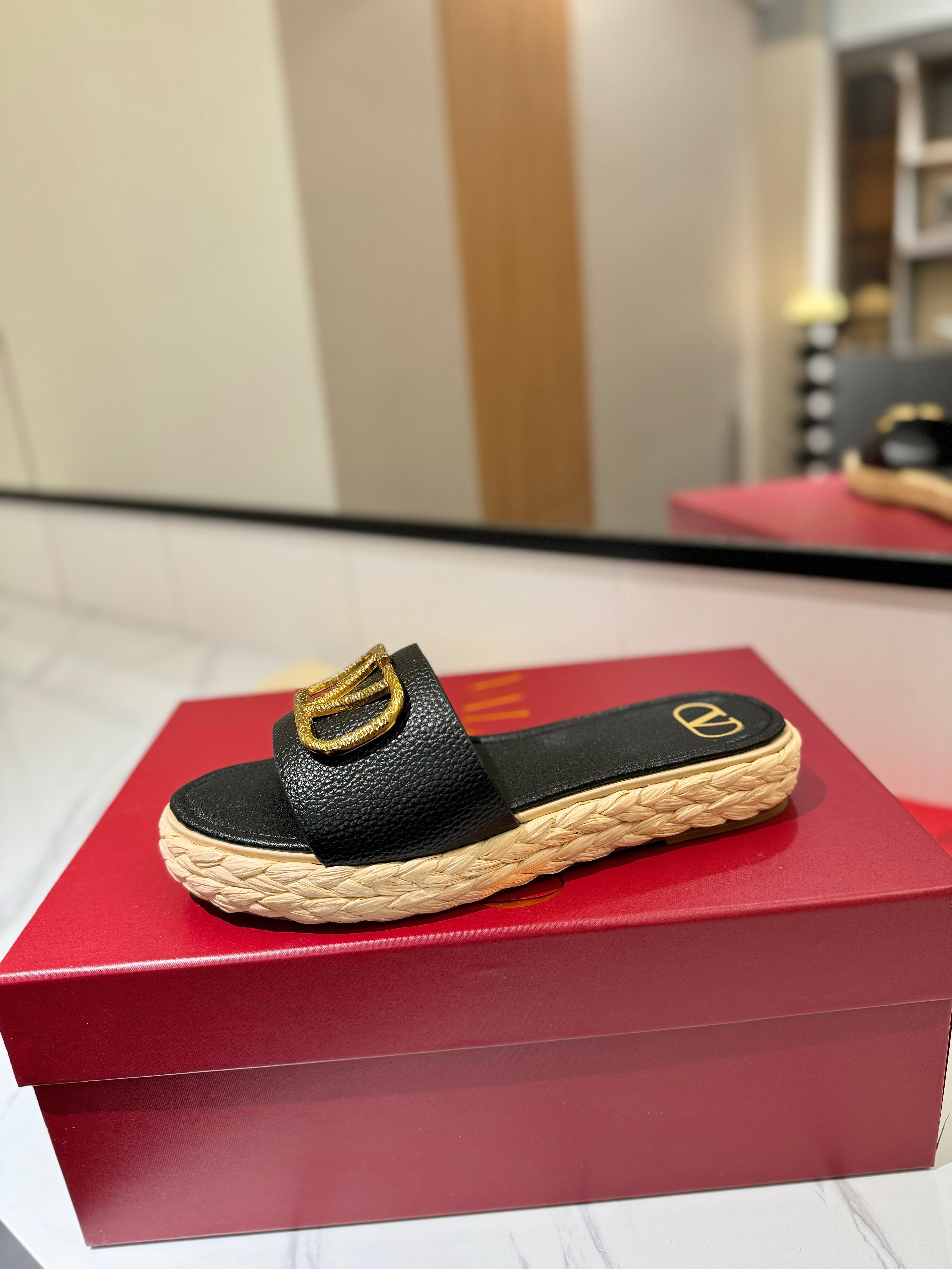 VLTN ESPADRILLE SLIDES 25S IN BLACK LAMBSKIN STYLE 5