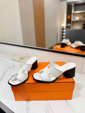HM 26S HELIA SANDAL 70MM IN WHITE EPSOM CALFSKIN