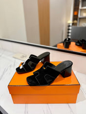 HM 26S HELIA SANDAL 70MM IN BLACK SUEDE