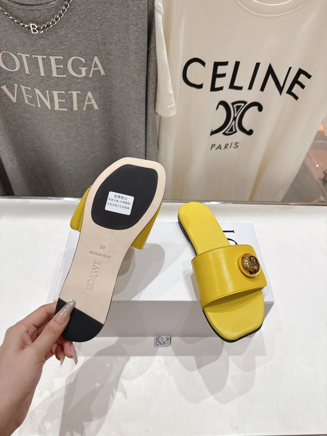 LOEWE 26S PEBBLE SLIDE IN YELLOW CALFSKIN GOLD HARDWARE