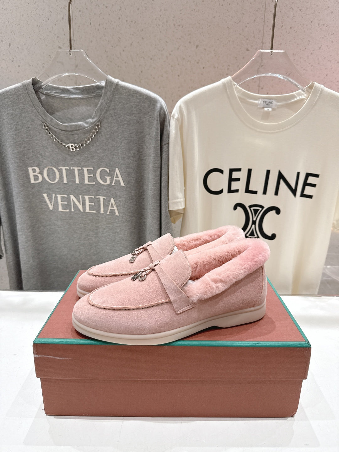LP 25S SUMMER CHARMS WALK LOAFERS IN BABY PINK SUEDE AND FLEECE