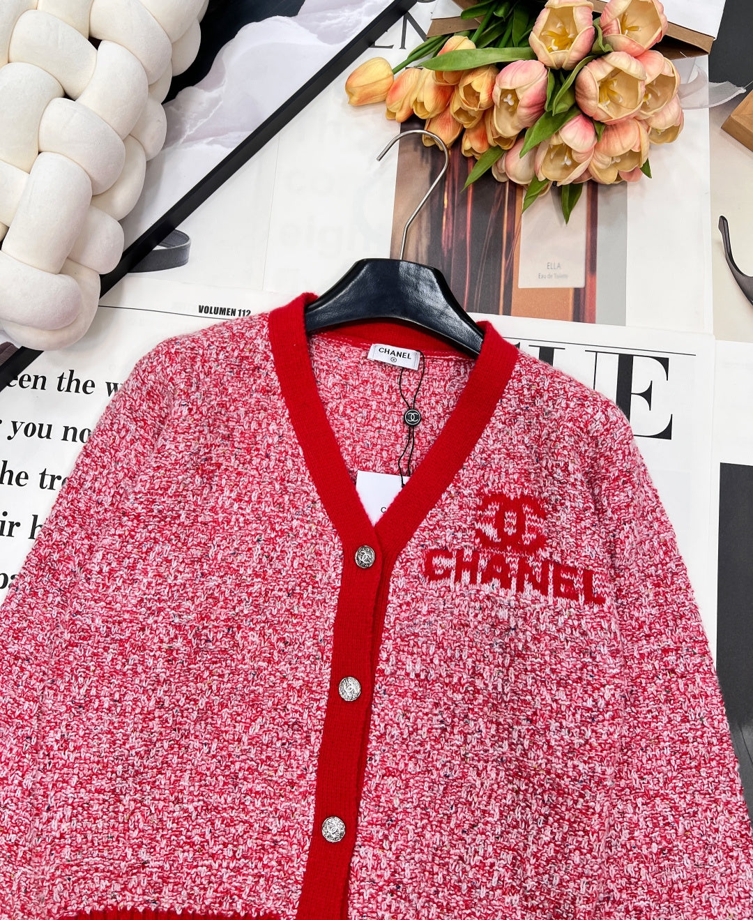 CHANEL 25S V-NECK CARDIGAN 439