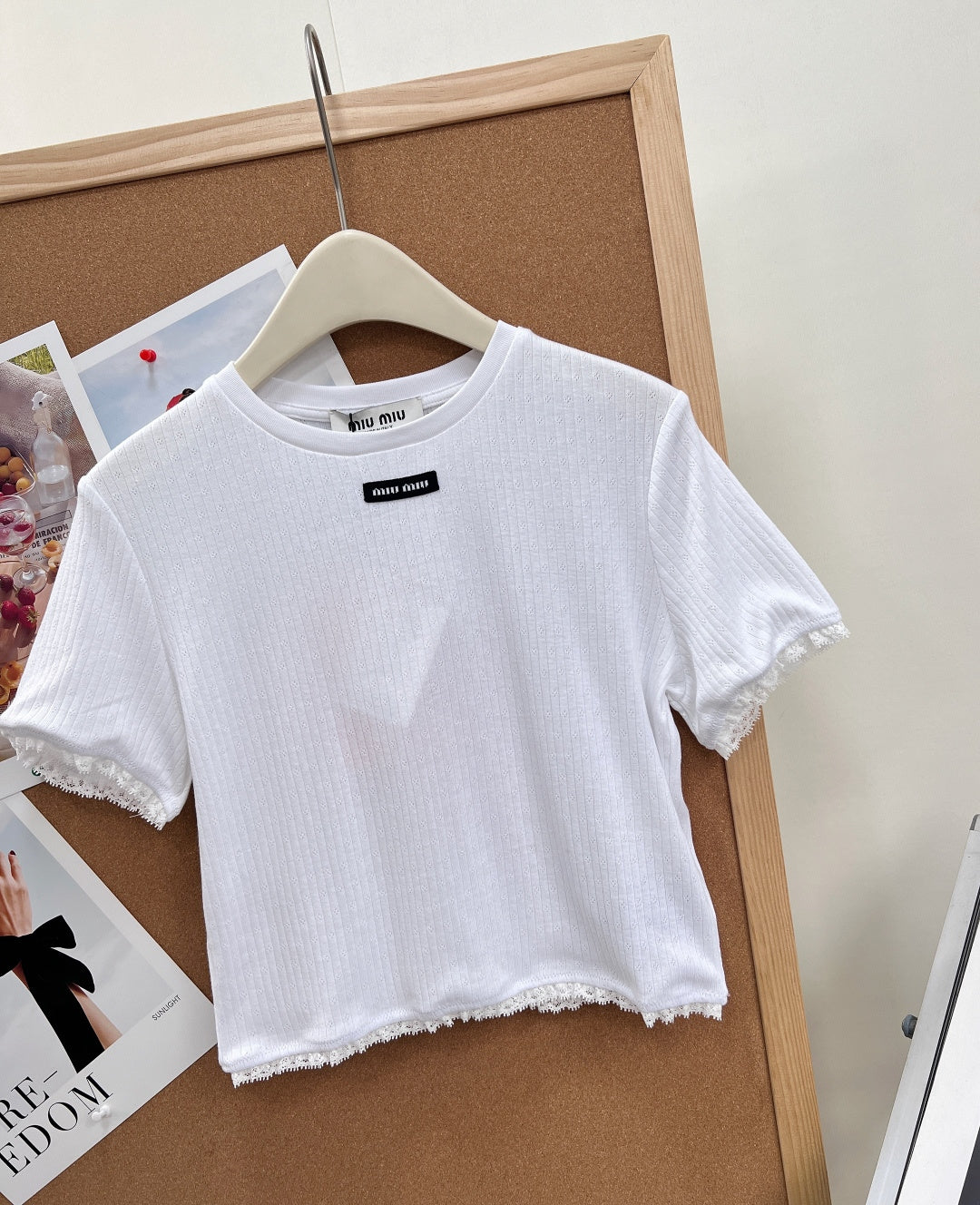 MIUMIU 26S LACE TRIM KNIT CROPPED TOP 1190