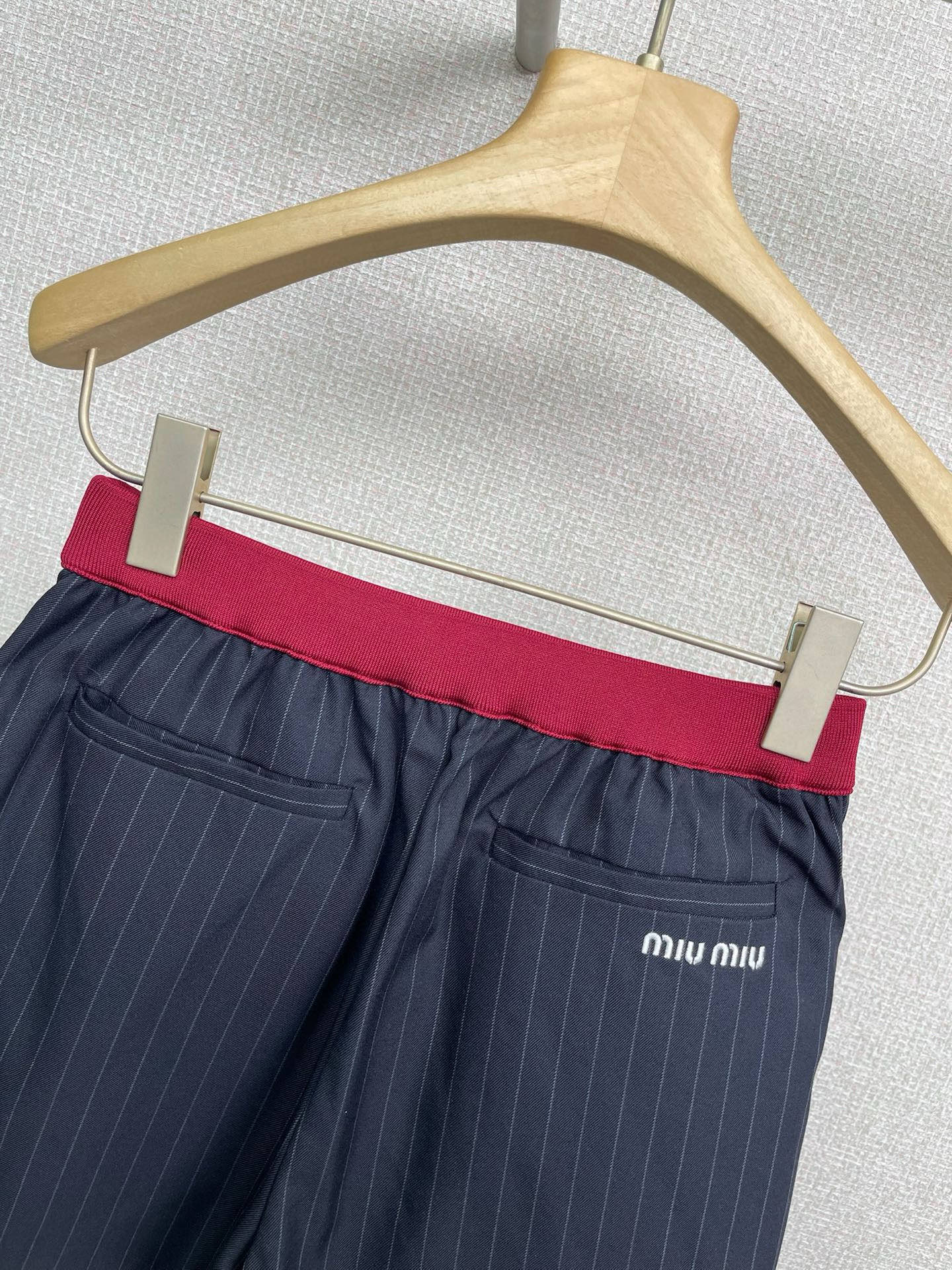 MIUMIU SHORT STYLE 344