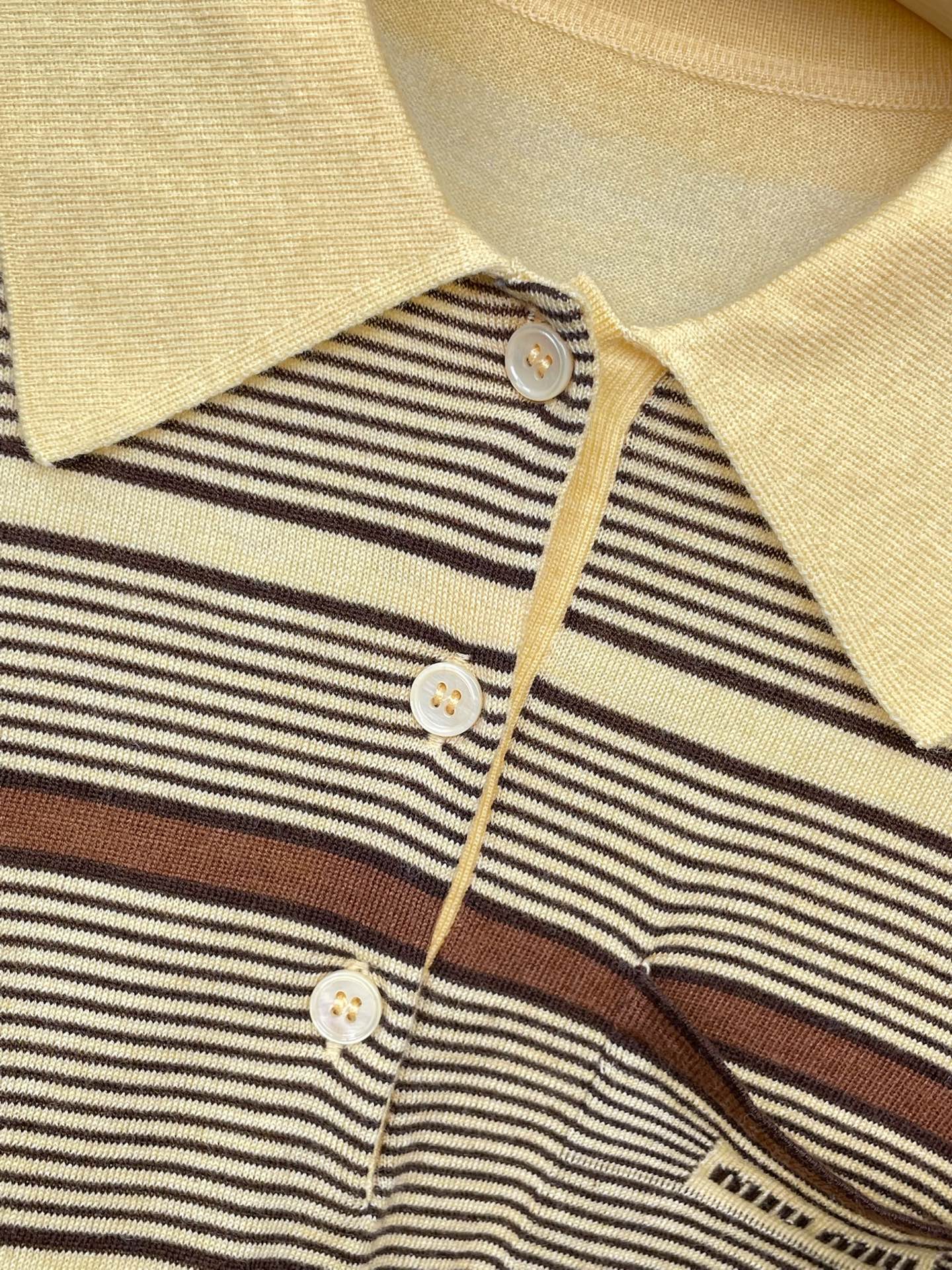 MIUMIU KNITTED POLO SHIRT STYLE 324