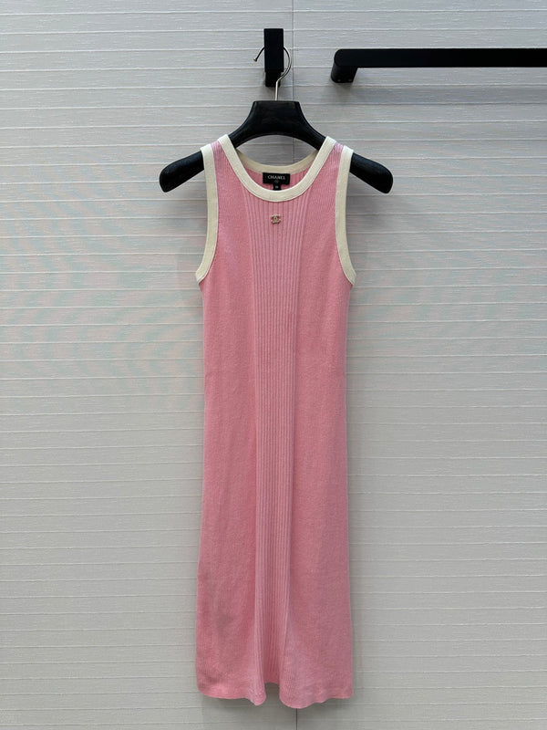 CC 25 Knitted Dress Pink Cotton