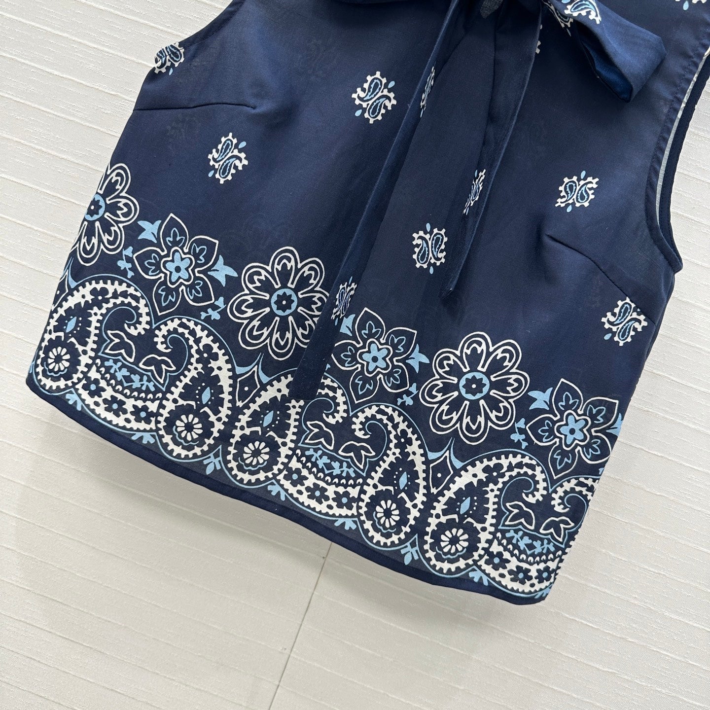 MIUMIU SLEEVELESS TOP AND SKIRT SET 264444