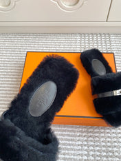 HM 25S GIULIA SANDAL IN BLACK SHEARLING WITH SILVER HARDWARE
