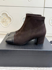 CHANEL 26S ANKLE BOOTS IN DARK BROWN SUEDE AND BLACK PATENT SQUARE TOE