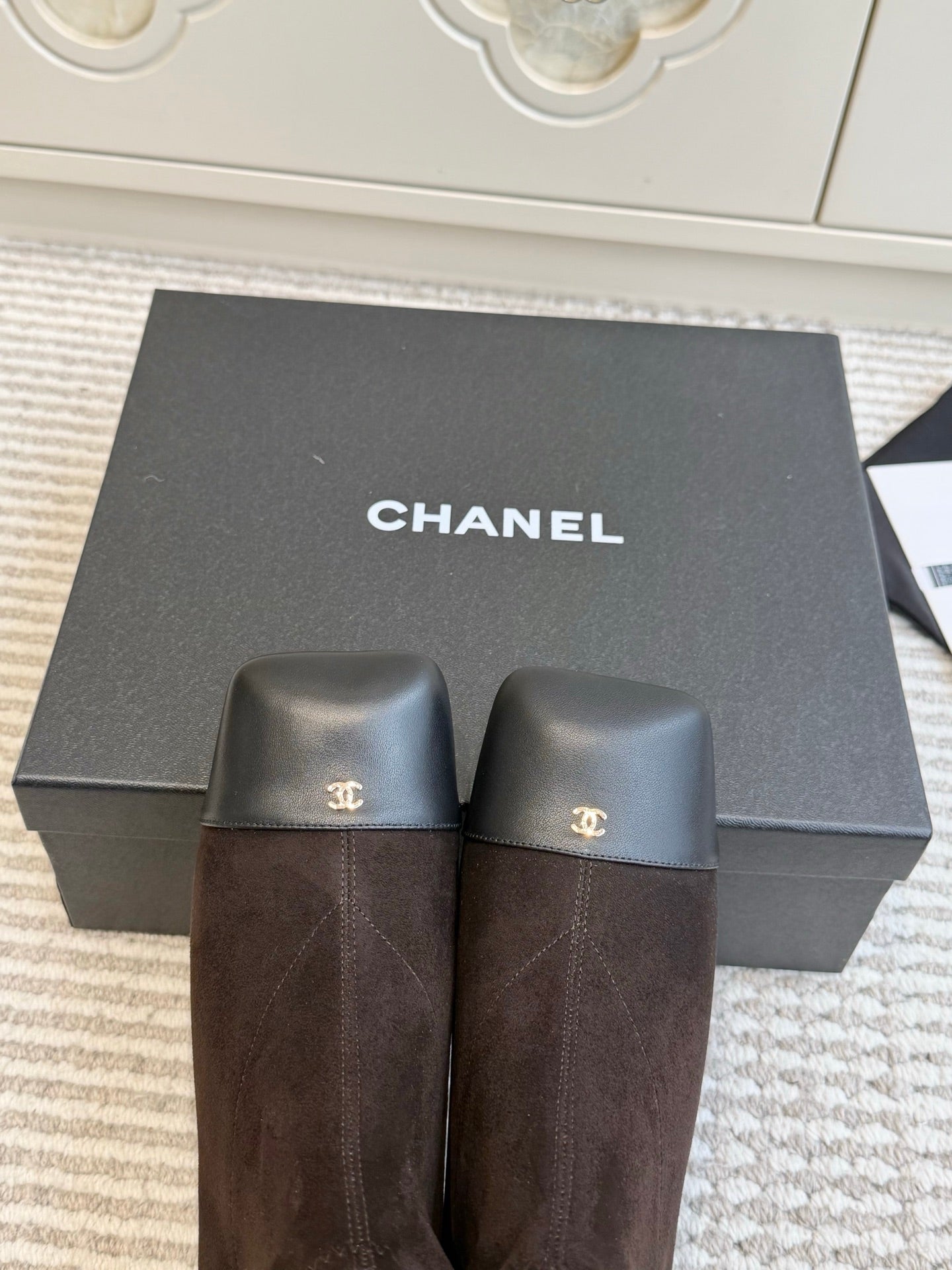 CHANEL 26S ANKLE BOOTS IN DARK BROWN SUEDE AND BLACK PATENT SQUARE TOE