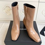 CHANEL 26S HIGH HEEL ANKLE BOOTS 70 MM IN BEIGE CALFSKIN SQUARE TOE