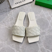 BOTTEGA VENETA 26S SQUARE-TOE SLIDE SANDALS IN CHALK WHITE LAMBSKIN