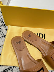 FF Baguette Light Brown Leather Slide