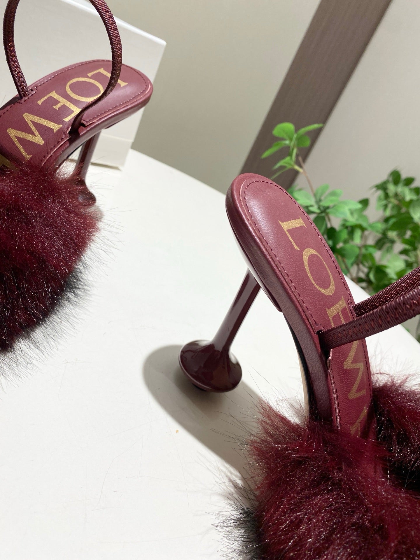 LOEWE 26S OPEN-BACK HIGH HEELS 100MM IN WINE RED CALFSKIN WITH FUR