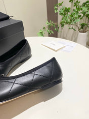 CHANEL 26S FLATS IN BLACK LAMBSKIN WITH BOW