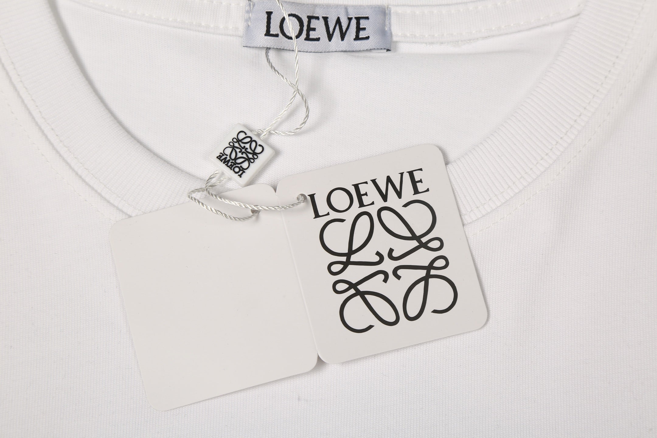 LOEWE T-SHIRT STYLE 121