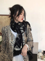 LV SCARF 200 CM IN CASHMERE 738534