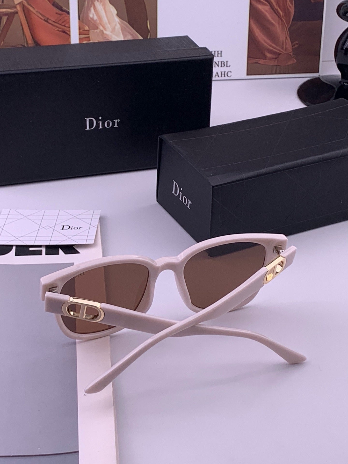 DIOR 26S ROUNDED SQUARE FRAME IN ACETATE 400013