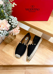 ROCKSTUD BLACK CANVAS ESPADRILLES