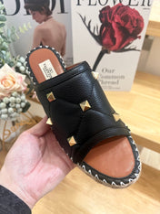 VALENTINO 26S WEDGE SANDALS IN BLACK CALFSKIN