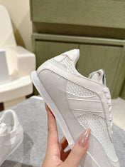 CHLOÉ 26S SNEAKERS IN WHITE CALFSKIN AND SUEDE