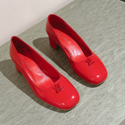 SWING HIGH PUMP 55 MM IN CRIMSON RED PATENT CALFSKIN
