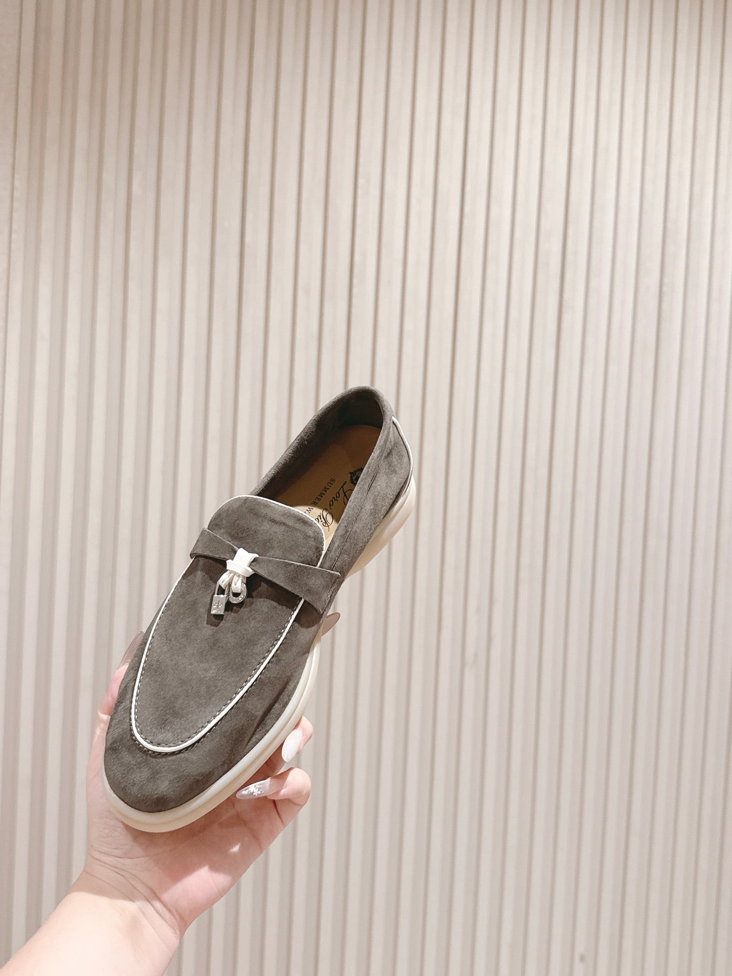 LP LOAFERS 25S IN ASH BROWN SUEDE WITH SILVER HARDWARE
