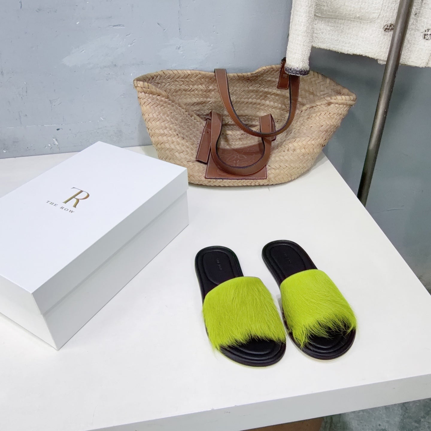THE ROW 26S SLIDES SANDALS IN GREEN MINK FUR AND BLACK CALFSKIN